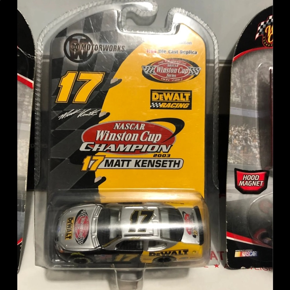 NASCAR - Picture 5 of 8
